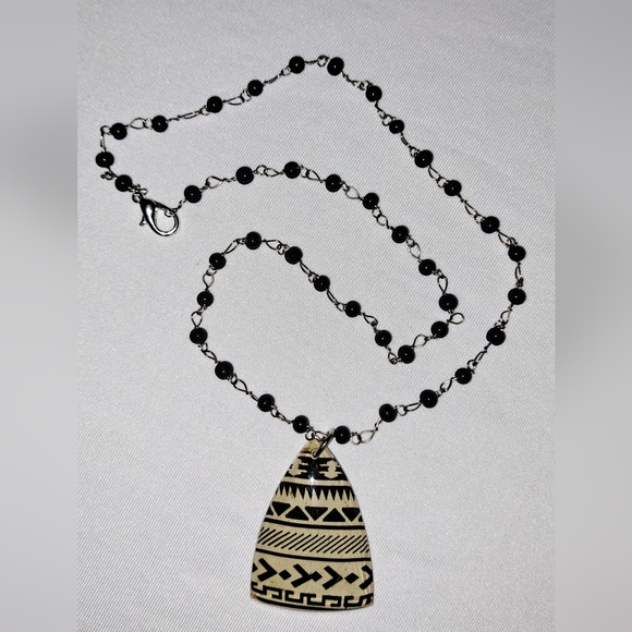 Tribal Neclace NWOT - Picture 1 of 4